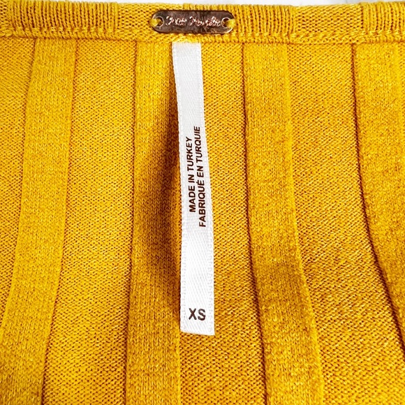 NWOT Free People Central Park Cardigan Sweater In Golden Yellow Women’s Sz XS - Picture 5 of 7